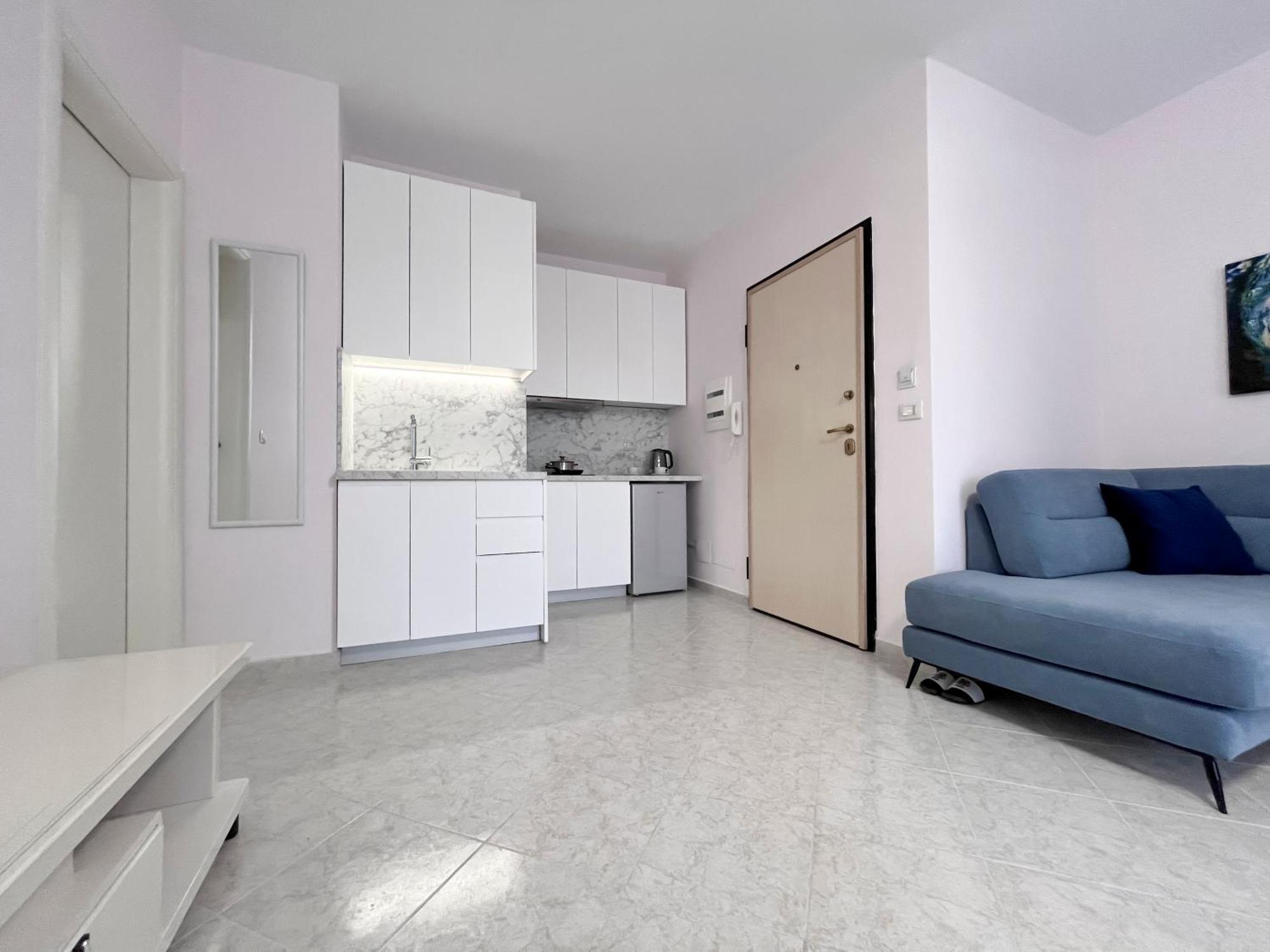 Beachfront With Hotel Facilities Vlorë 外观 照片